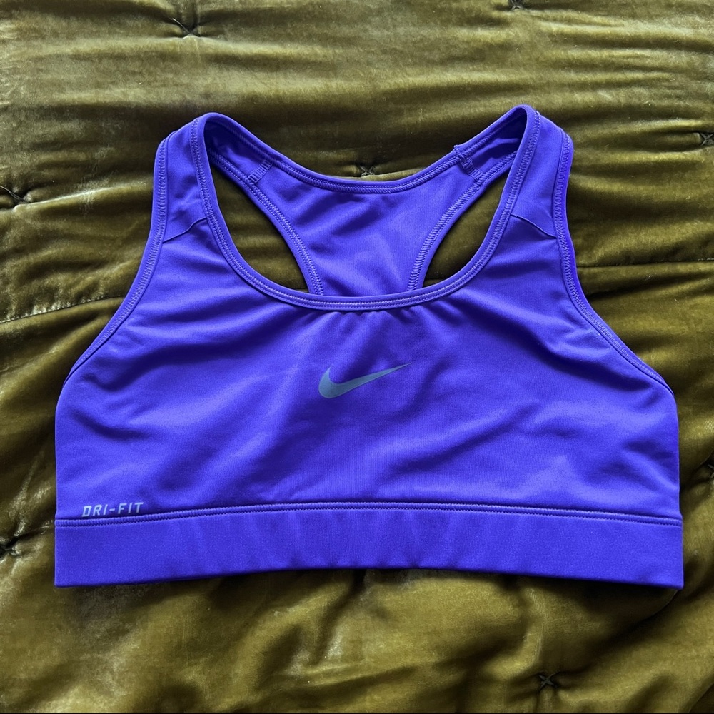Nike Dri-FIT sports bra, size small